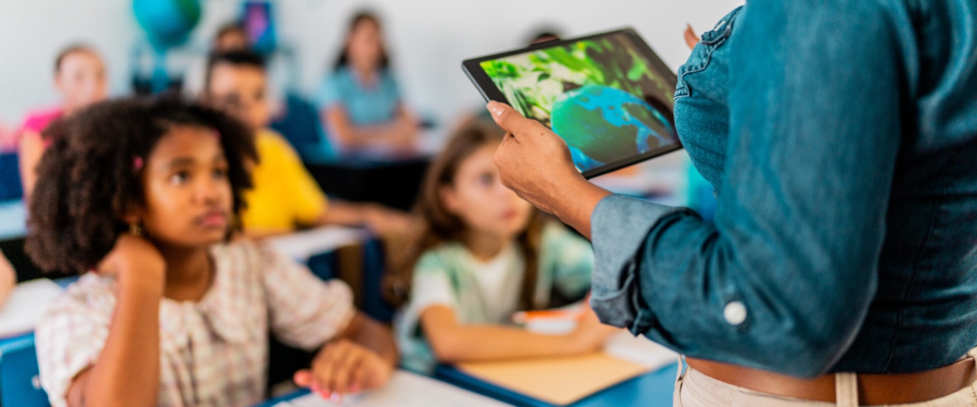 Using Visuals and Multimedia to Enhance Content